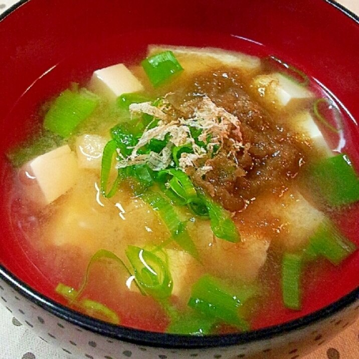 ✿とろろ昆布と豆腐と油揚げとネギのお味噌汁❤